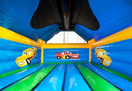Super springkasteel overdekt kopen met vrolijke animaties in auto thema voor kinderen. Koop springkastelen online bij JB Inflatables Nederland