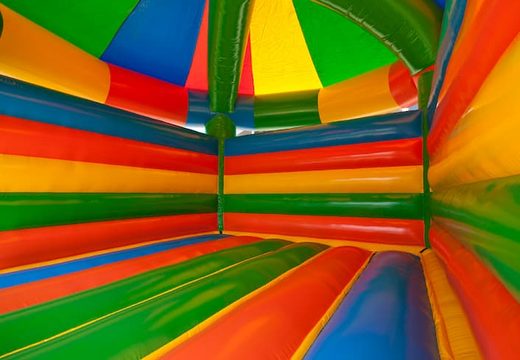 Super carrousel springkussen overdekt kopen voor kinderen. Bestel springkussens online bij JB Inflatables Nederland