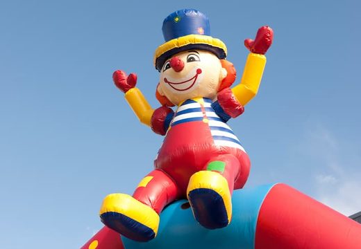 Clown super springkussen overdekt kopen met vrolijke animaties voor kinderen. Koop springkussens online bij JB Inflatables Nederland
