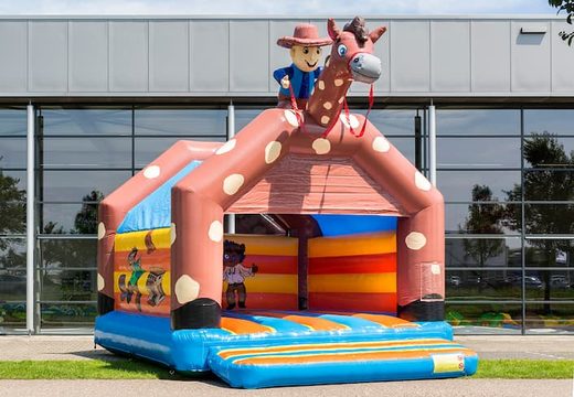 Cowboy super springkussen overdekt kopen met vrolijke animaties voor kinderen. Koop springkussens online bij JB Inflatables Nederland