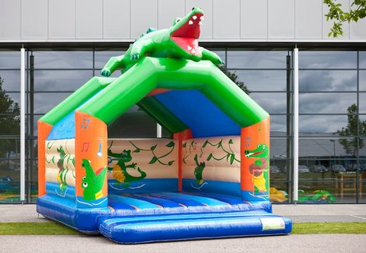 Krokodil super springkussen overdekt kopen met vrolijke animaties voor kinderen. Koop springkussens online bij JB Inflatables Nederland