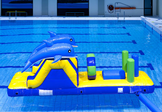 Dolfijn run met grote obstakel en leuke objecten voor zowel jong als oud bestellen. Koop opblaasbare waterattracties nu online bij JB Inflatables Nederland
