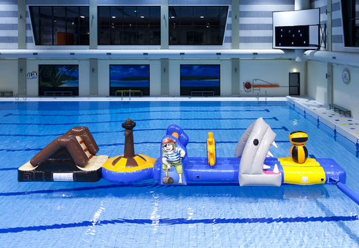 Inflatable luchtdichte mega run haai zwembad voor zowel jong als oud bestellen. Koop opblaasbare zwembadspelen nu online bij JB Inflatables Nederland 