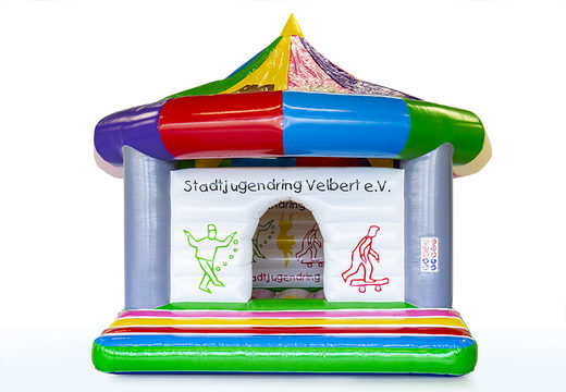 Maatwerk Stadjugendring Carrousel springkussen opblaasbaar bestellen bij JB Promotions Nederland; specialist in opblaasbare reclame artikelen zoals maatwerk springkastelen