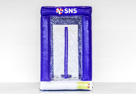 Opblaasbare cashmachine op maat gemaakt in thema SNS Bank kopen. Bestel opblaasbare cashmachine nu online bij JB Inflatables Nederland