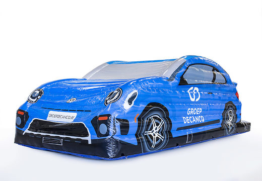 Maatwerk Volkswagen auto springkussen in blauw zijn ideaal voor open dagen voor garages of ter promotie van een nieuwe serie. Bestel op maat gemaakte luchtkussens bij JB Promotions Nederland
