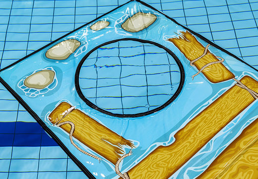 Bestel Survivalmat met gat in verschillende afmetingen en kleuren voor kids. Koop opblaasbare zwembadspelen nu online bij JB Inflatables Nederland