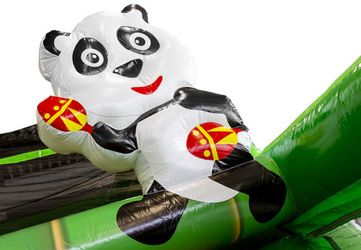 Haal inflatable Bambooo tormbaan voor zowel jong als oud nu online. Koop opblaasbare stormbanen bij JB Promotions Nederland