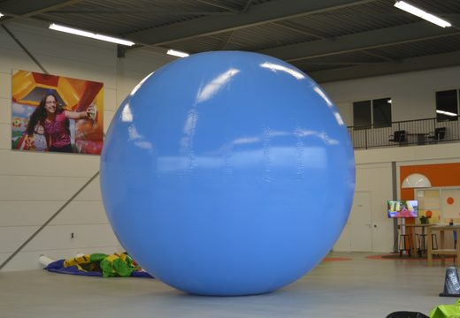 Mega Blauwe Bal productvergroting online kopen. Bestel uw inflatable productvergroting nu online bij JB Inflatables Nederland 