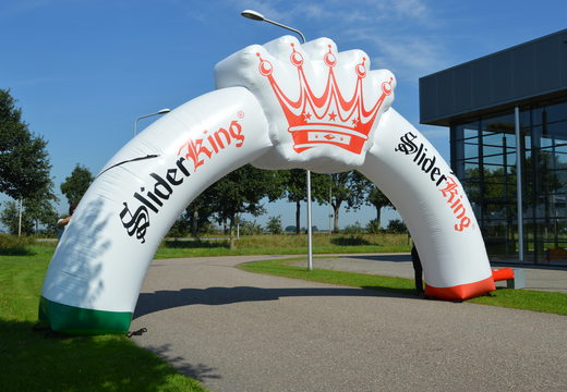 Koop gepersonaliseerde slide king reclameboog bij JB Inflatables Nederland online. Bestel nu op maat gemaakte opblaasbare reclamebogen