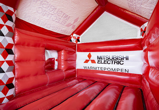 Gepersonaliseerde Mitsubishi Multifun springkussen voor diverse evenementen te koop. Koop nu op maat gemaakt opblaasbare promotionele springkussens online bij JB Inflatables Nederland