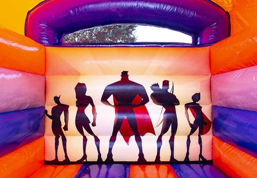 Klein overdekt springkussen bestellen in thema superhelden voor kinderen. Bezoek JB Inflatables Nederland online