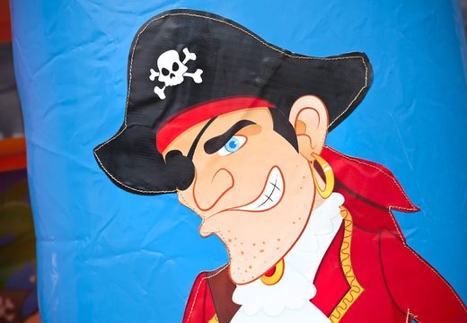 Midi overdekt multifun springkussen met glijbaan bestellen in het thema piraat voor kinderen. Springkussens te koop bij JB Inflatables Nederland online