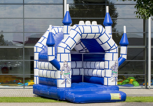 Klein overdekt springkussen kopen in het thema kasteel voor kinderen. Bestel springkussens online op JB Inflatables Nederland