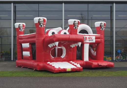 Opblaasbare KFC Multiplay springkussen bestellen bij JB Inflatables Nederland. Vraag nu gratis ontwerp aan voor opblaasbare luchtkussens in eigen huisstijl bij JB Promotions