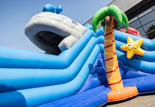Inflatable seaworld springkasteel met glijbanen en leuke obstakels met prints bestellen voor kinderen. Koop springkastelen online bij JB Inflatables Nederland 