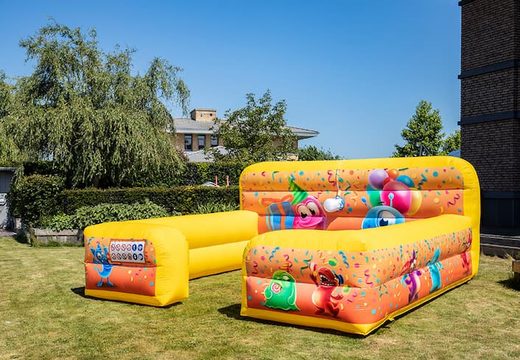 Opblaasbaar open bubble boarding springkasteel met schuim bestellen in thema party feest voor kids