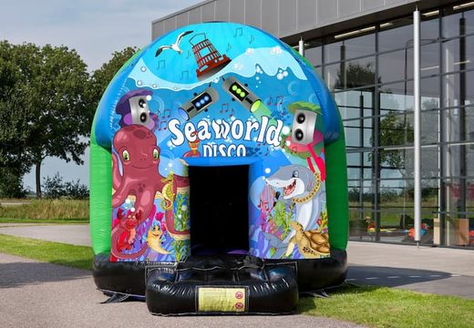 Te koop disco multi-thema 4,5 meter springkasteel in Seaworld thema voor kids. Bestel opblaasbare springkastelen bij JB Inflatables Nederland