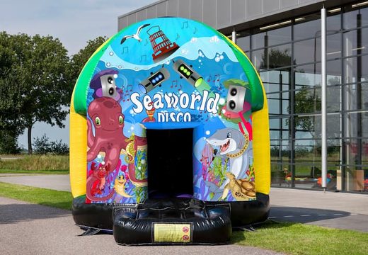 Te koop disco multi-thema 5,5m springkasteel in Seaworld thema voor kids. Koop opblaasbare springkastelen online bij JB Inflatables Nederland
