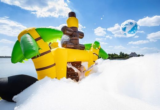 Opblaasbare schuim bubble park in thema piraat kopen voor kinderen