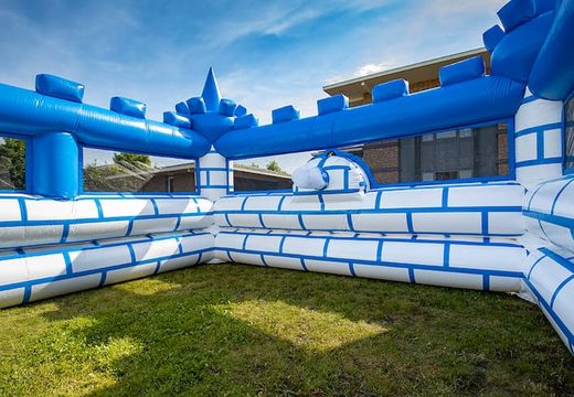 Opblaasbaar open bubble boarding park springkussen met schuim bestellen in thema ridder kasteel knight castle voor kinderen