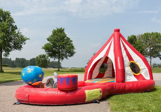 Playzone Circus springkussen met plastic ballen en 3D objecten bestellen voor kinderen. Koop springkussens online bij JB Inflatables Nederland 