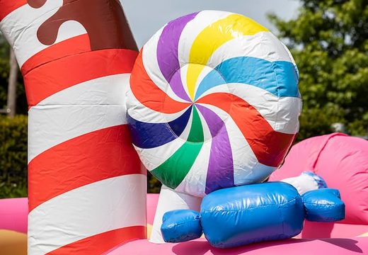 Inflatable open bubble boarding park springkussen met schuim kopen in thema candyland snoep lollipop voor kinderen