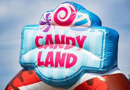 Opblaasbaar bubble boarding park springkussen zonder dak met schuim te koop in thema candyland snoep lollipop voor kinderen