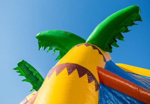 Koop opblaasbaar maxifun springkasteel met dak in thema seaworld voor kinderen bij JB Inflatables Nederland. Bestel springkastelen online bij JB Inflatables Nederland