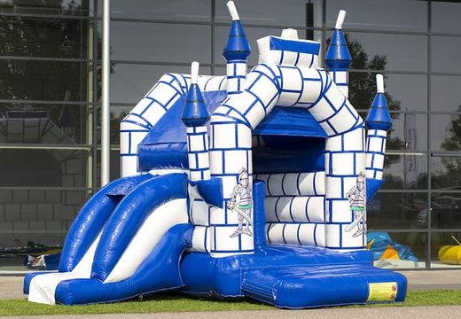 Midi overdekt multifun luchtkussen met glijbaan kopen in kasteel thema voor kinderen. Bestel luchtkussens online bij JB Inflatables Nederland