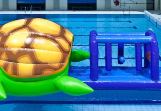 Opblaasbare waterstormbaan huren in schildpad thema 4 meter hoog voor kinderen