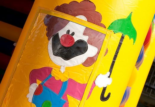 Super springkussen overdekt kopen in circus thema voor kinderen. Bestel springkussens online bij JB Inflatables Nederland