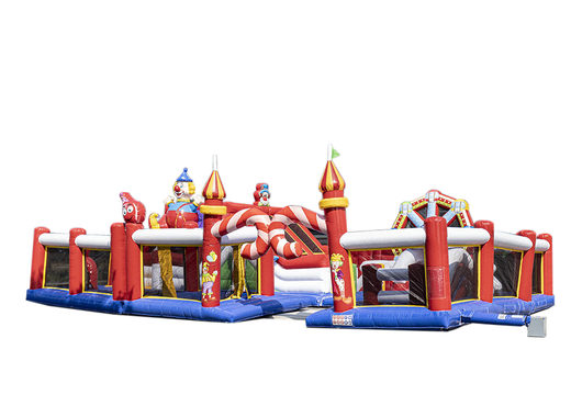 Groot opblaasbaar springkussen in circus thema kopen voor kinderen. Bestel springkussens online bij JB Inflatables Nederland 