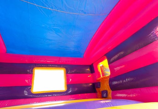 Opblaasbaar overdekt multiplay maxi multifun luchtkussen met glijbaan kopen in thema prinses voor kinderen. Bestel luchtkussens online bij JB Inflatables Nederland