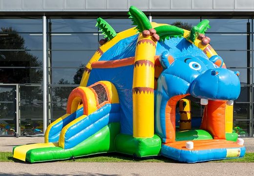 Overdekt multifun super springkussen met glijbaan in nijlpaard thema kopen voor kinderen. Bestel springkussens online bij JB Inflatables Nederland