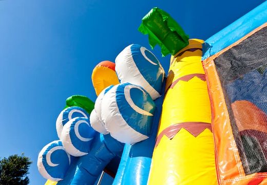 Koop medium opblaasbare strand luchtkussen met glijbaan voor kinderen. Bestel opblaasbare luchtkussens online at JB Inflatables Nederland 