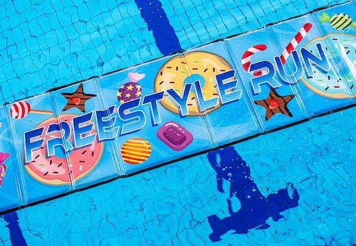 waterloopmat candy run voor in een zwembad kopen