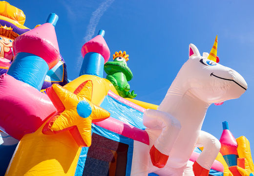 Multiplay Super opblaasbaar luchtkussen met unicorn 3d objecten erop en veel kleur bestellen voor kinderen