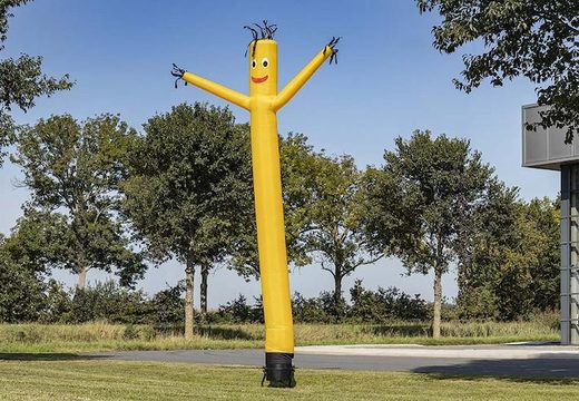 Koop opblaasbare skydancer in 6 of 8 meter in geel direct online bij JB Inflatables Nederland. Alle standaard opblaasbare airdancers worden razendsnel geleverd