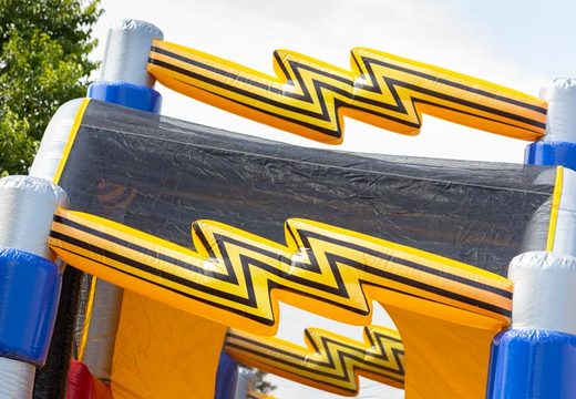 Mega stormbaan High Voltage Adventure Run te koop bij JB Inflatables