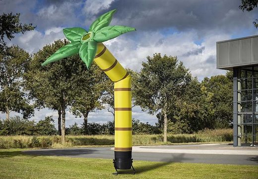 Koop de opblaasbare skydancer palmboom van 4.5m hoog nu online bij JB Inflatables Nederland. Bestel de standaard inflatables skytubes voor elk evenement direct vanuit onze voorraad