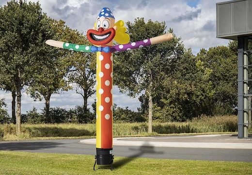 Bestel een 5m skydancer party clown met feest hoed online bij JB Inflatables Nederland. Standaard opblaasbare skydancers & skytubes worden snel geleverd