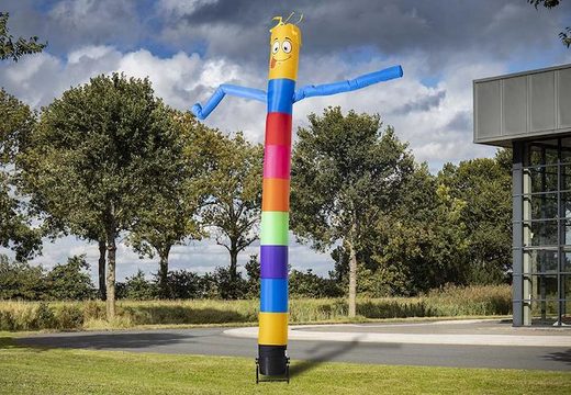 Bestel de 6m horizontale regenboog skydancer nu online bij JB Inflatables Nederland. Alle standaard opblaasbare airdancers worden razendsnel geleverd