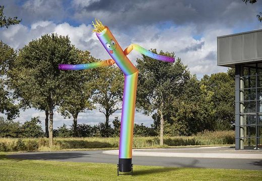 Koop de 6m verticale regenboog skydancer nu online bij JB Inflatables Nederland. Alle standaard opblaasbare airdancers worden razendsnel geleverd