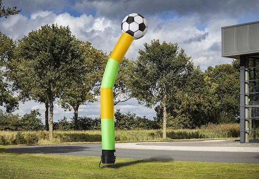 Koop nu online de skydancers met 3d bal van 6m hoog in geel groen bij JB Inflatables Nederland. Bestel deze skydancer direct vanuit onze voorraad