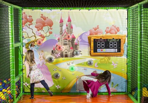 Interactieve muur in prinses thema om te plaatsen in playground te bestellen