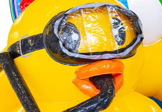 opblaasbaar luchtkussen in duck world thema kopen met glijbaan voor kinderen