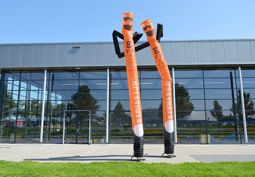 Maatwerk Zien en Zijn opblaasbaar bestellen bij JB Inflatables Nederland. Vraag nu gratis ontwerp aan voor opblaasbare skydancer in eigen huisstijl